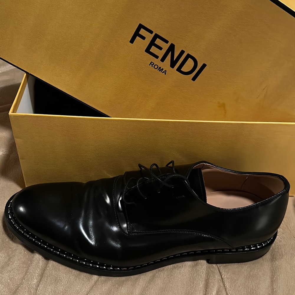 Fendi men’s black leather metal stitch men’s shoe size 11 authentic Prada Gucci